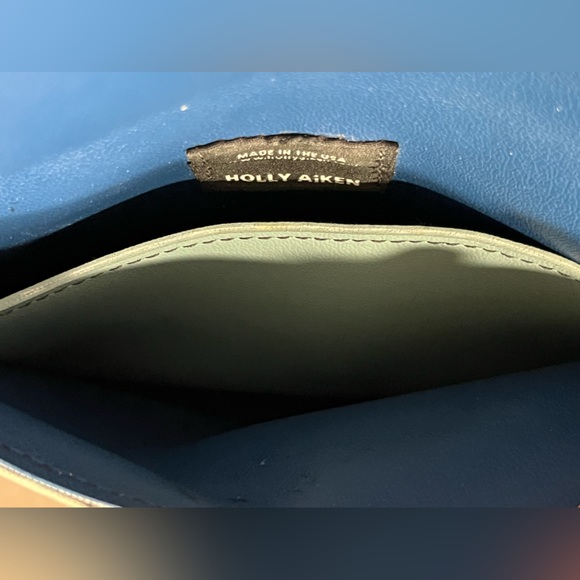 Holly Aiken Fold Over Crossbody Shoulder Bag Purse Blue Grey White Adjustable - Picture 10 of 11